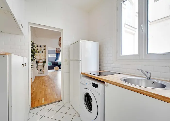 Appartement Comfortable 1br-4p - Champs Elysees Parijs